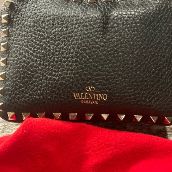 Valentino Garavani Rockstud Camera Crossbody Bag - Picture 2 of 7